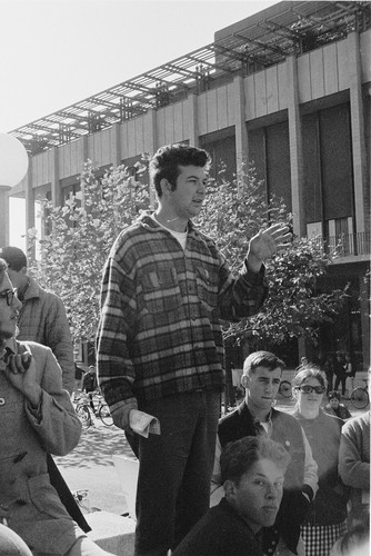 Art Goldberg speaking in front of the Student Union
